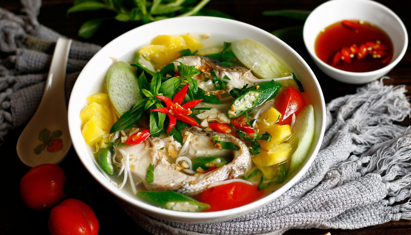 cnh-chua-ca-loc-voi-noi-nha-bep